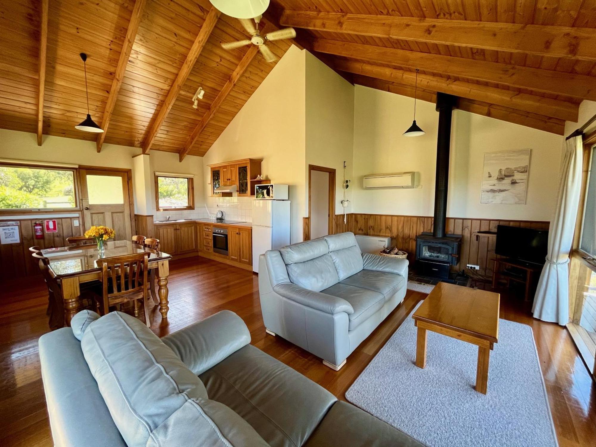 Daysy Hill Country Cottages Port Campbell Δωμάτιο φωτογραφία